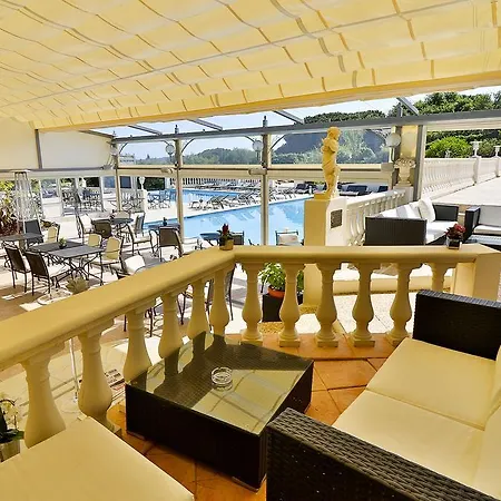 Hotel Bellevue 4*